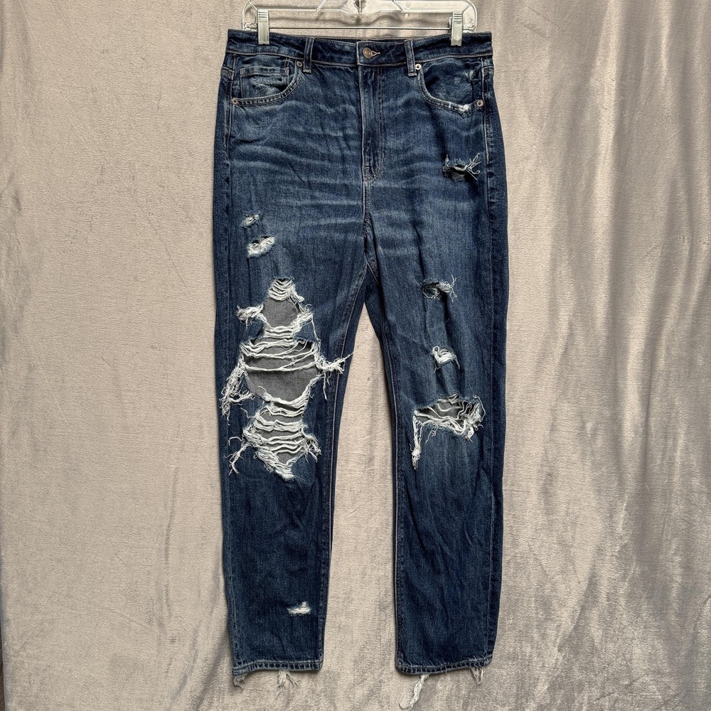 American‎ Eagle Jeans Womens 12 Dark Wash Strigid Distressed Ripped Frayed Hem